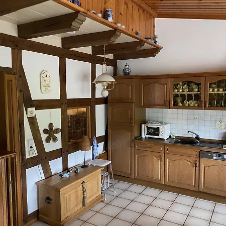 Zur Clemens Huette Apartment