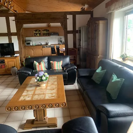 Zur Clemens Huette Apartment